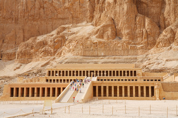 Cleopatra Travel